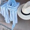 Muoti Bohemiana Huivit | Stripes Pellavahuivi, Sinivalkoraidallinen